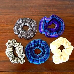 5 hair scrunchies